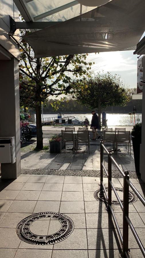 Ferienwohnung Am Traveufer Lübeck Exterior foto